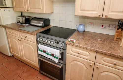 Llandysul Cottage | THE COTTAGE, pet friendly, character holiday cottage in Brynhoffnant