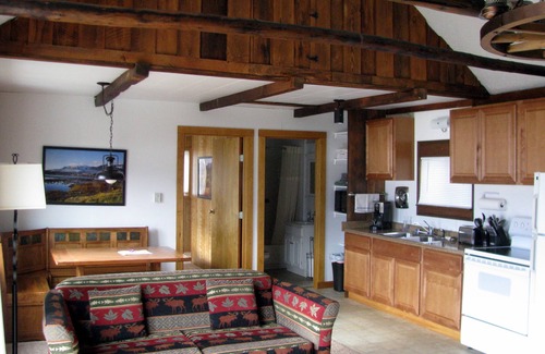 Haines Cottage | The Cottage ~ quiet downtown home, stunning view, walking distance to everything