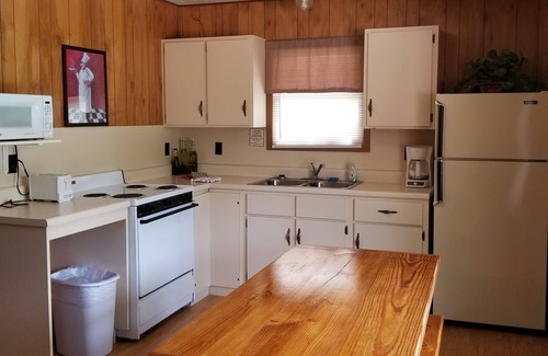 Indian Point Cottage | The Cottage Resort