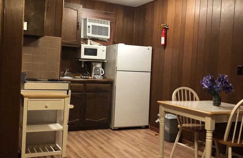 Indian Point Cottage | The Cottage Resort