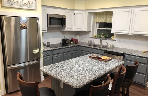 Hamilton Bed & Breakfast | The Cottage Room at Shoal Creek B&B