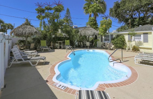 Madeira Beach Villa | The Cottages at Madeira Beach