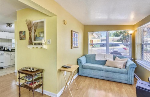 Madeira Beach Villa | The Cottages at Madeira Beach