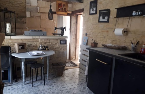 Colombiers-sur-Seulles House | The countryside by the sea