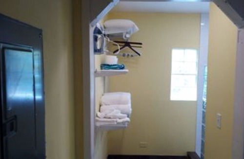 Clarence Town Apartment | The Country Cove Inn