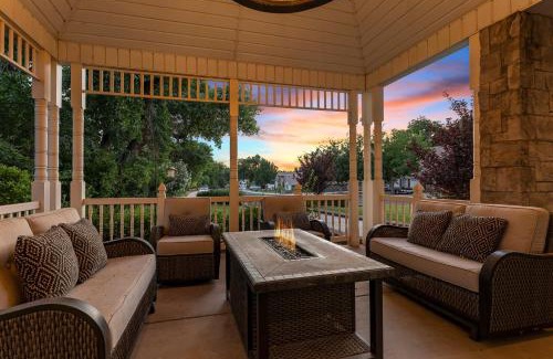 Hurricane House | The Country House home