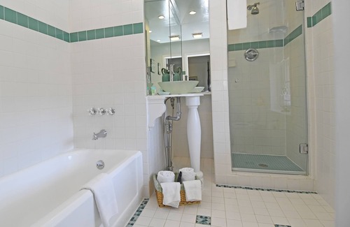 Berkeley Springs Hotel | The Country Inn of Berkeley Springs
