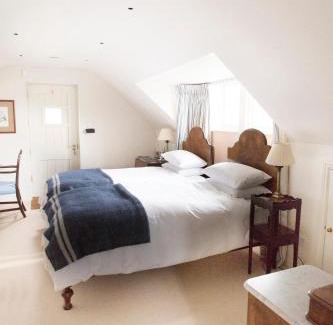 Pulborough Bed & Breakfast | The Countryside Annexe