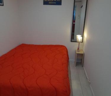Croix Chapeau House | The countryside in the ocean at La Rochelle with your feet in the barn