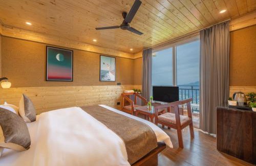Fagu Hotel | The Countryside Suffer I Balaju Banquet Hall l Stargaze Café l Open Air Multi Cuisine Restaurant l Sky Night Bonfire l Charvi Retreat by Exotic Stays