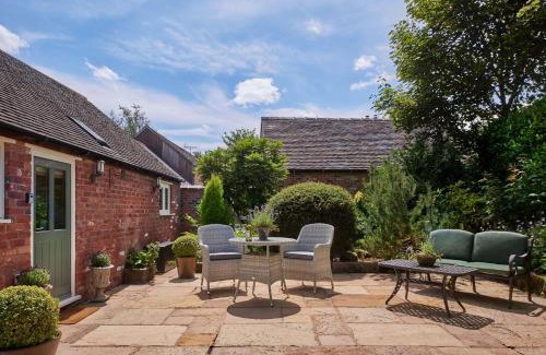 Ashbourne House | The Couple's Retreat
