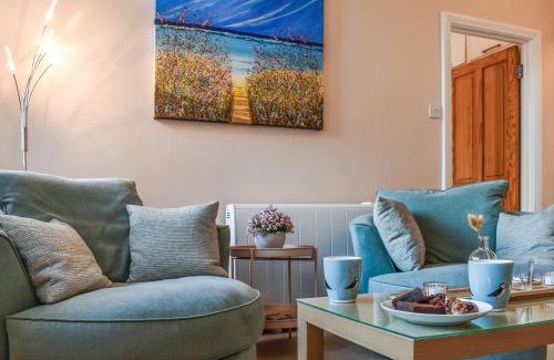 Salcombe Apartment | The Courtyard