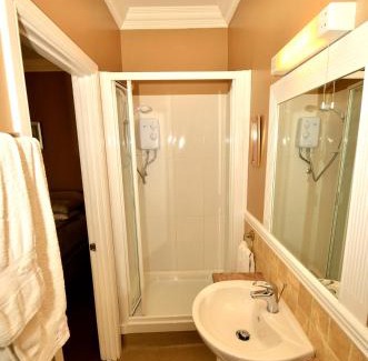Great Yarmouth House | The Courtyard Guest House