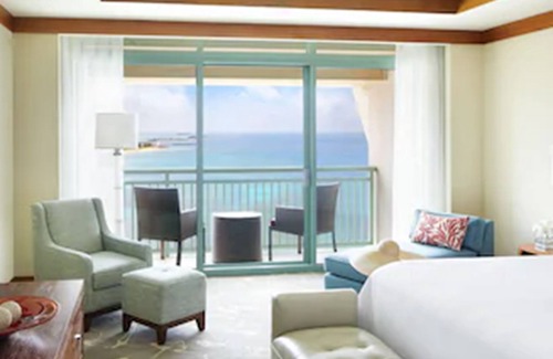 Paradise Island Resort | The Cove at Atlantis