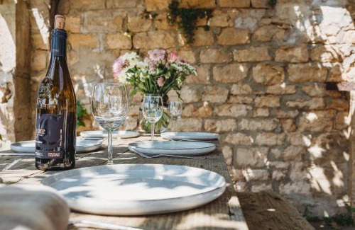 Dursley House | The Cow Byre