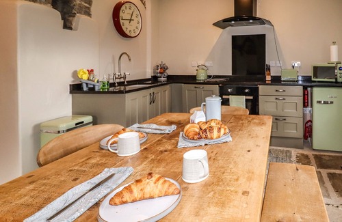Holmfirth Cottage | THE COW SHED, with open fire in Holme, Yorkshire