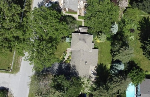 Queenston House | The Cozie Cottage at Niagara-On-The-Lake