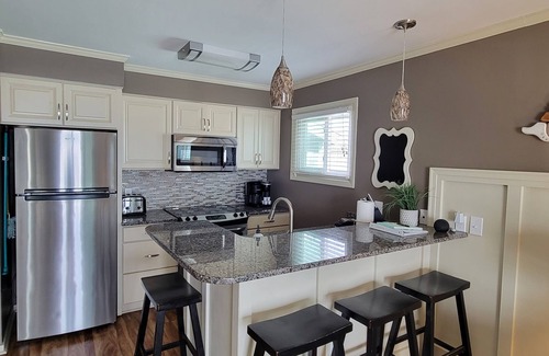 Surfside Beach Condo | The Coziest 2 Bedroom/2 Bath Oceanfront Condo In Surfside Beach!