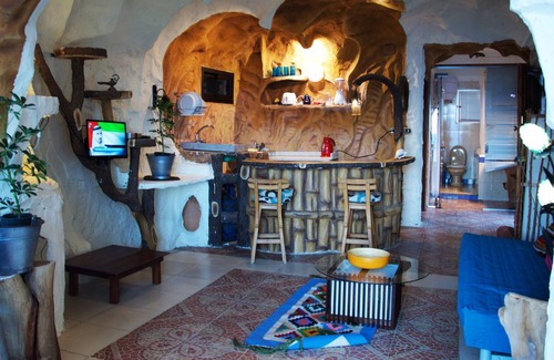 Az Zagazig Apartment | The Cozy Beach Cave