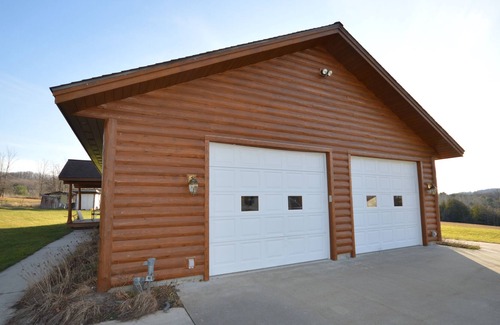 Boyne Falls Cabin | The Cozy Cabin
