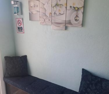Nassau Apartment | The Cozy Corner