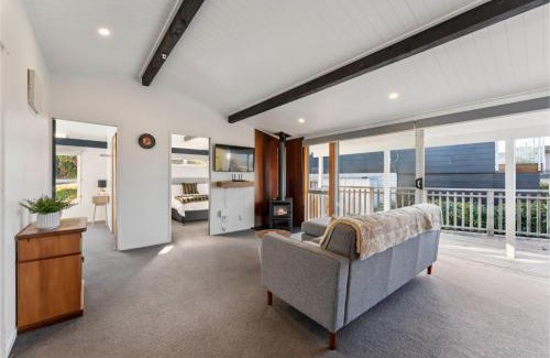 Taupo House | The Cozy Corner - Taupo Holiday Home