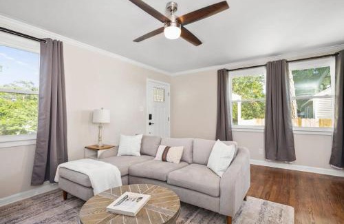 Macon House | The Cozy House In Quiet Ingleside Area