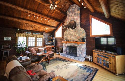 Stevenson House | The Cozy Moose