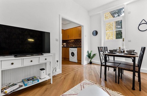 Canonbury Apartment | The Cozy Nook in Islington