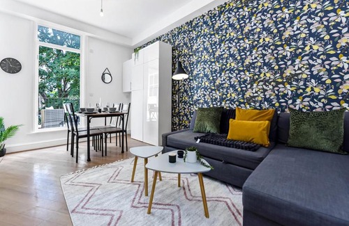 Canonbury Apartment | The Cozy Nook in Islington