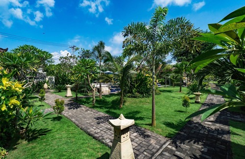 Mushroom Bay Villa | The Cozy Twin and Double (En-Suite)