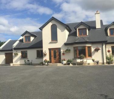 Ballywilliam Bed & Breakfast | The Crossroads B&B