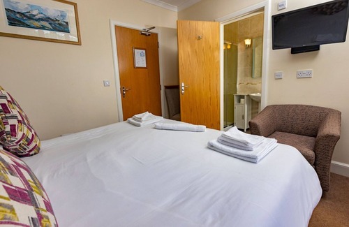 Callander House | The Crown