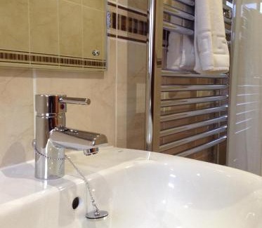 Mundford Hotel | The Crown Hotel
