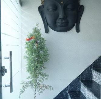 Ludhiana Hotel | The Crown Hotel
