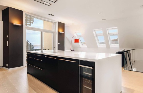 Engen Apartment | The Crown of Bergen | Smart-Luxury Penthouse 360° Views