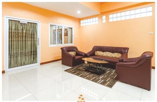 Ranong House | The Crystal Ranong 202 Cozy classic room