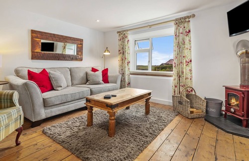 Penally Apartment | The Cwtch - Luxury Apartment, Sea Views