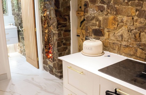 Maesteg House | The CwtchnA fusion of modern meets old in a traditional Welsh mining valley