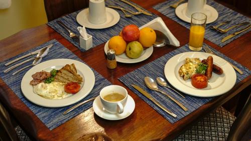 Nairobi Bed & Breakfast | The Cycads Suites