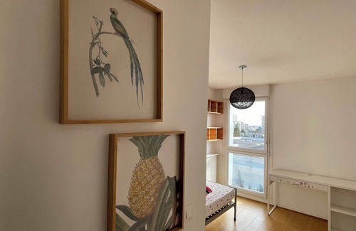 Vitry-sur-Seine Apartment | The cytadin! Pied streetcar paris porte de choisi 11 minutes, Palais Royal musé 45 min