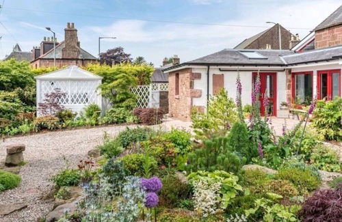 Kirriemuir Other | The Dairy at Pathhead Farm