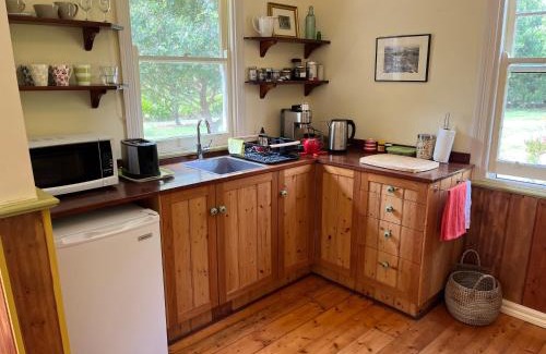 Drysdale House | The Dairy Cottage - Lake Lorne - Drysdale