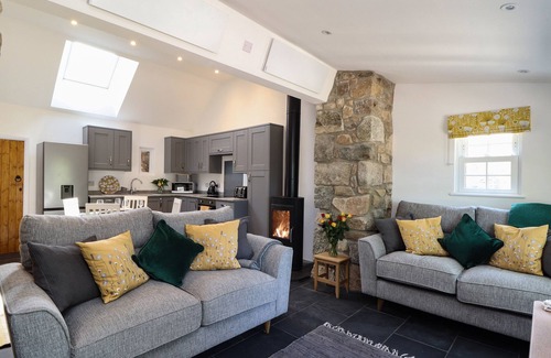 Mabe Cottage | THE DAIRY, family friendly, character holiday cottage in Helston