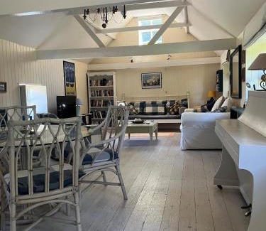 Hastings House | The Dairy light and relaxing