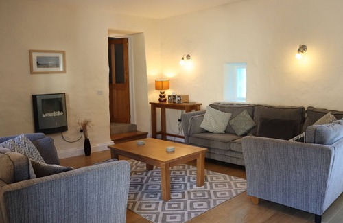 Lamphey Apartment | The Dairy, Portclew Cottages