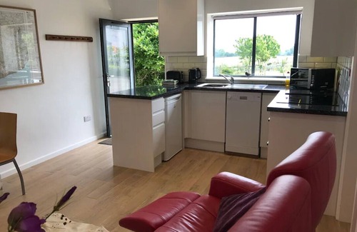 Robertsbridge Cottage | The Dairy - Spectacular views, country walks, cozy nights, pet friendly.