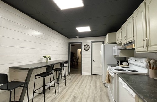 Meaford Apartment | The Dam Crofter