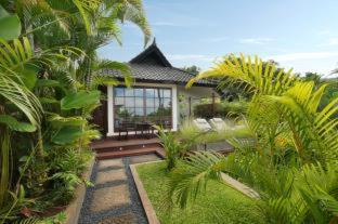 Kayu Putih Hotel | The Damai