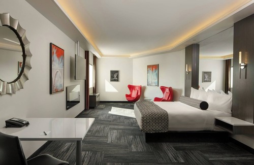 Riverside Hotel | The Davenport Grand, Autograph Collection